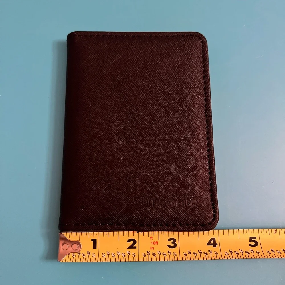 Samsonite RFID Passport Wallet Black 5.5”x4”